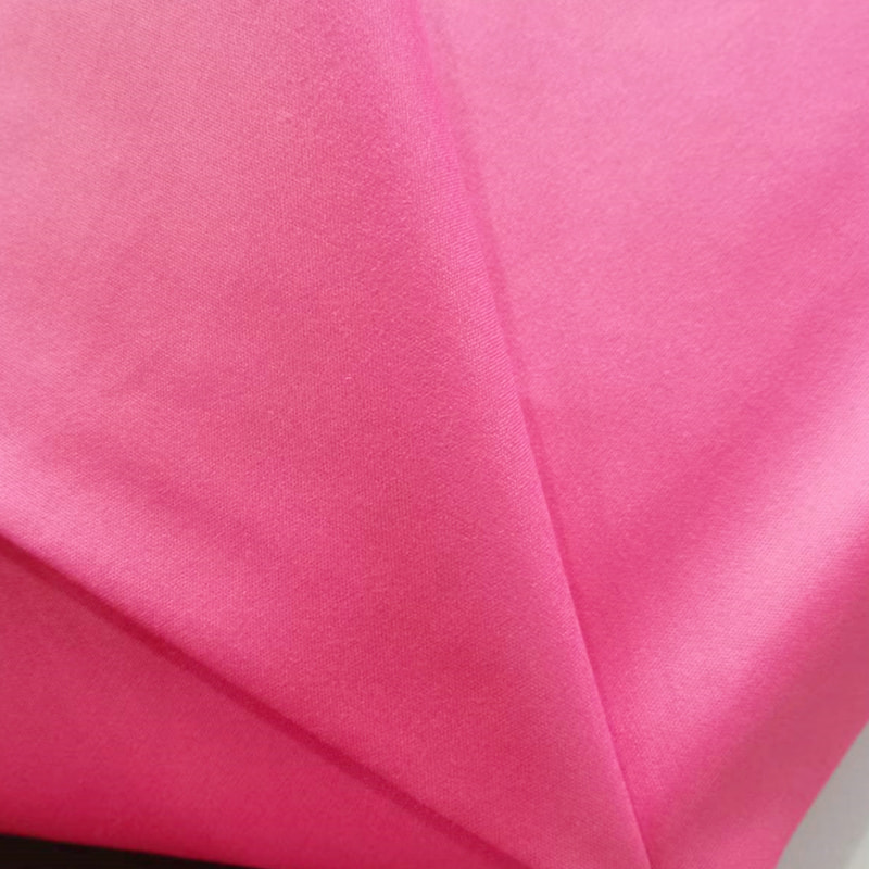TMIE-08-1-2 85GSM 125cm Pohodlná odevná košeľa a pružná podšívka 100% polyester Dostupné rôzne farby Farbená leštená polyesterová popelínová látka