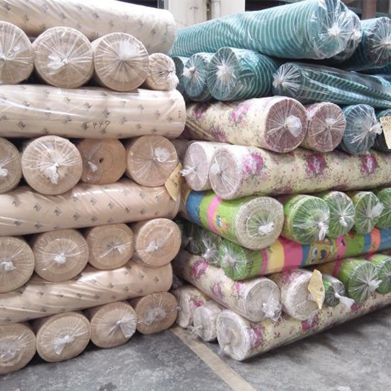 TMIE-10-1 220CM 85GSM šírka Nízka hmotnosť Dizajn s rozptýlenou potlačou Polyesterová obyčajná tkaná posteľná bielizeň z mikrovlákna