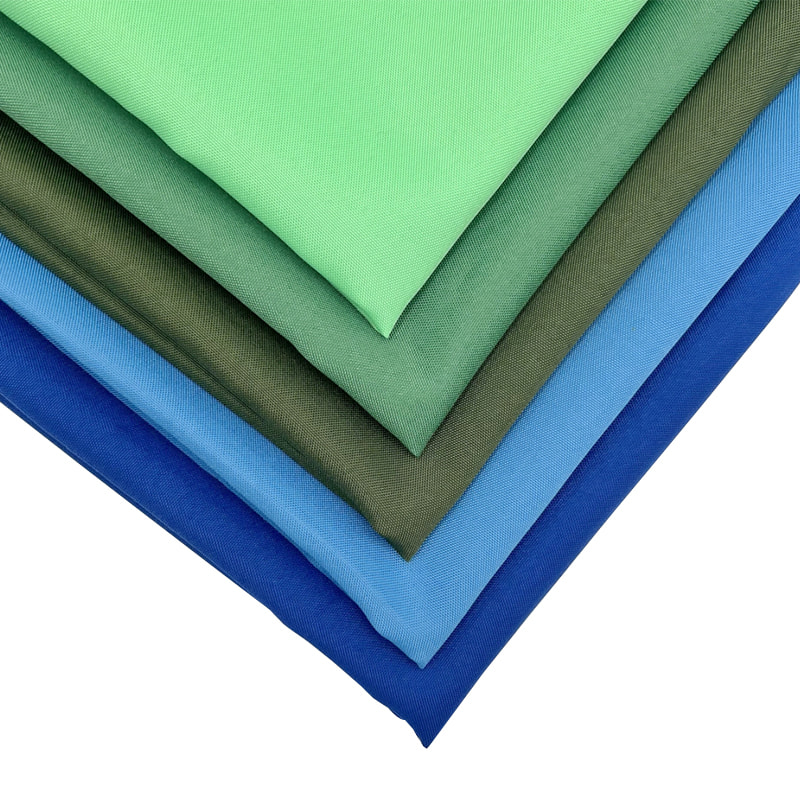 TMIE-03-1-3 Stredná hmotnosť 150 GSM obyčajná minimatná polyesterová tkanina